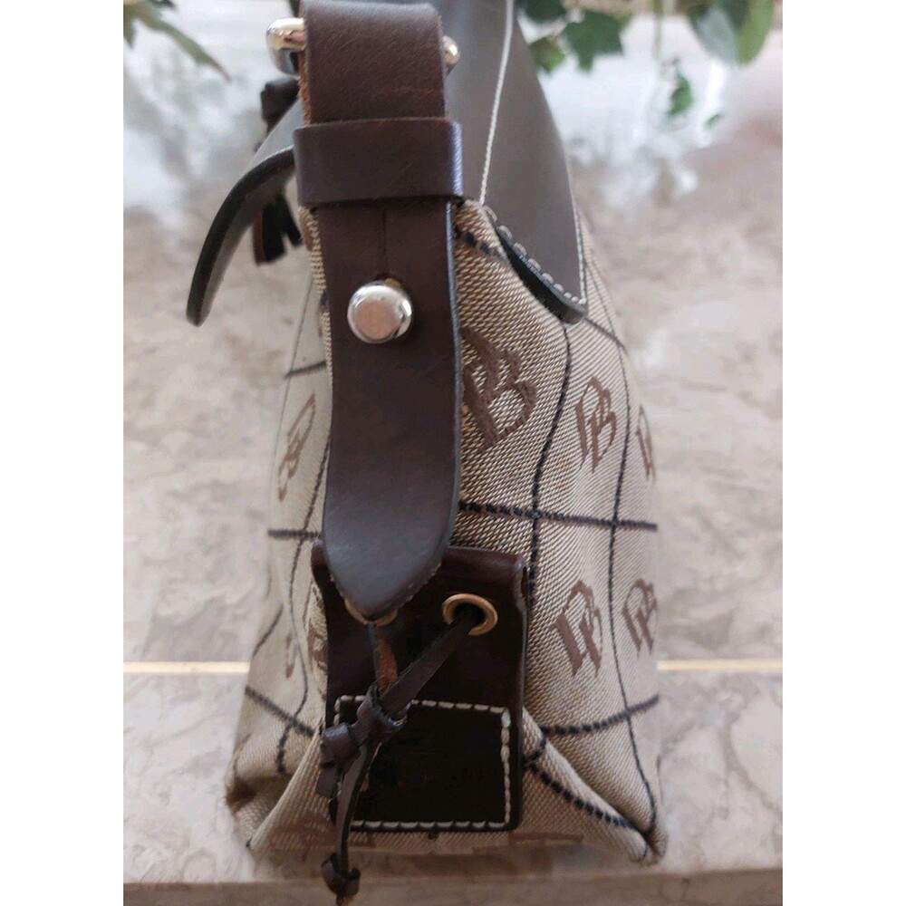 VTG Dooney & Bourke Brown Tan Monogram Shoulder bag Handbag Canvas Leather Trim - Picture 4 of 7